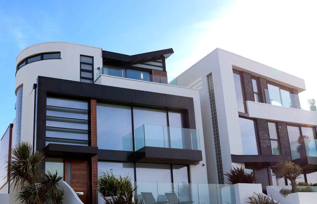 Fachada residencial moderna